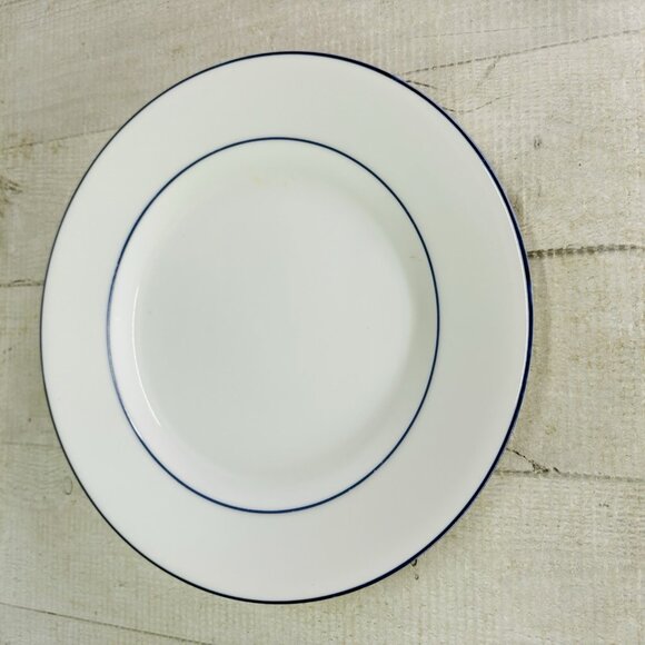 Crate & Barrel CBL141 BLUE LINE White Porcelain Blue Verge 8" Salad Plates Set 4 - Picture 4 of 16